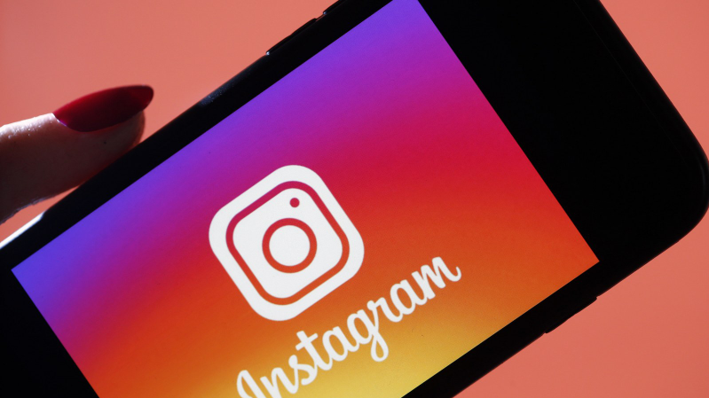 Instagram copia a TikTok e introduce la descarga de Reels.